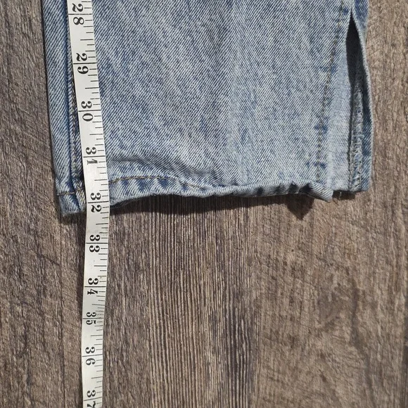 Nasty Gal Mom Jeans Women's Size 8 Distressed Slit Ankle Light Wash Relaxed - Picture 6 of 10